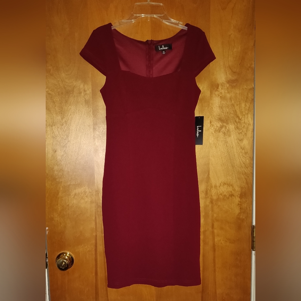 Burgundy Bodycon Midi Dress - Picture 5 of 7